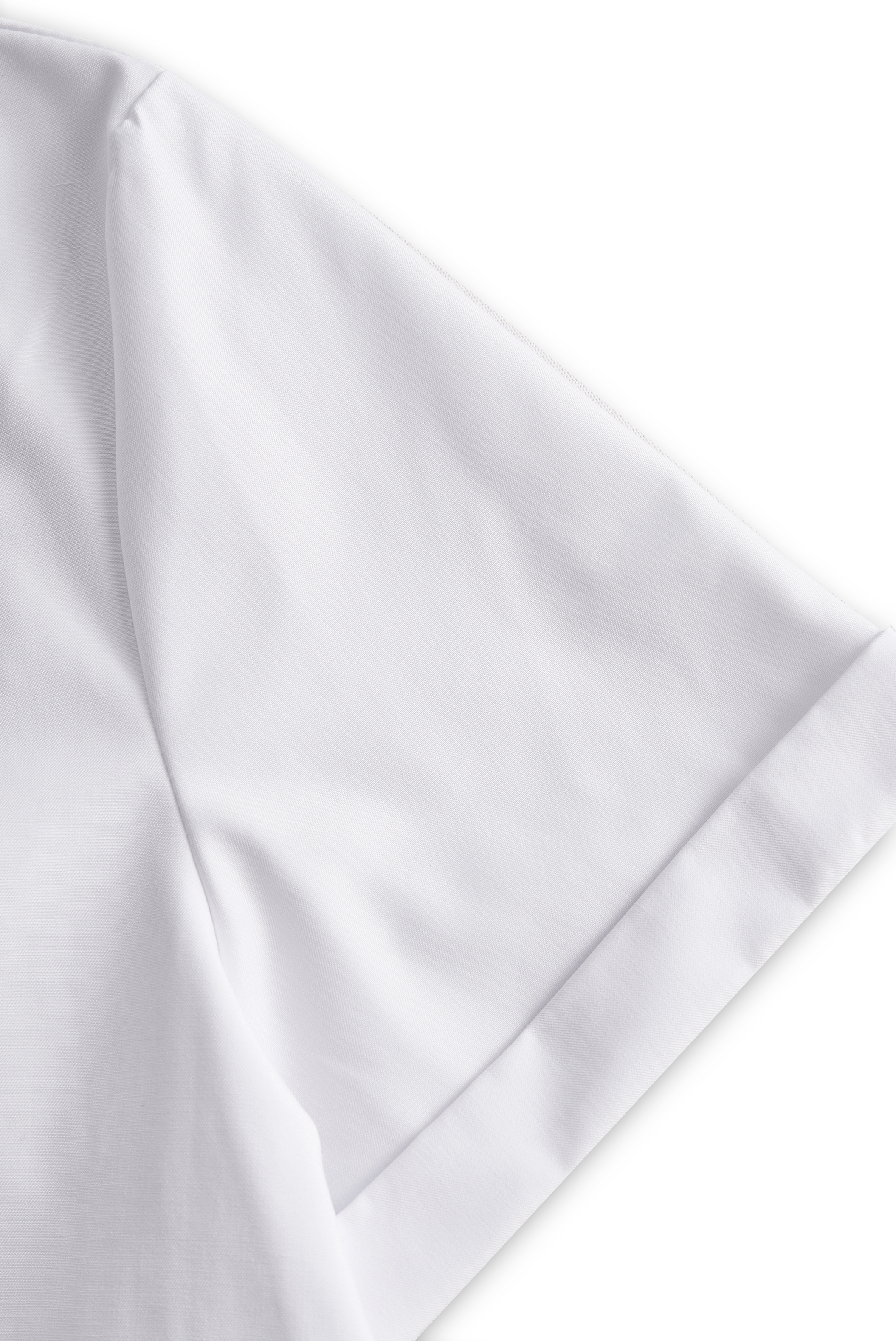 Léon Varel Chic White Button-Up Blouse And Black Pencil Skirt Set
