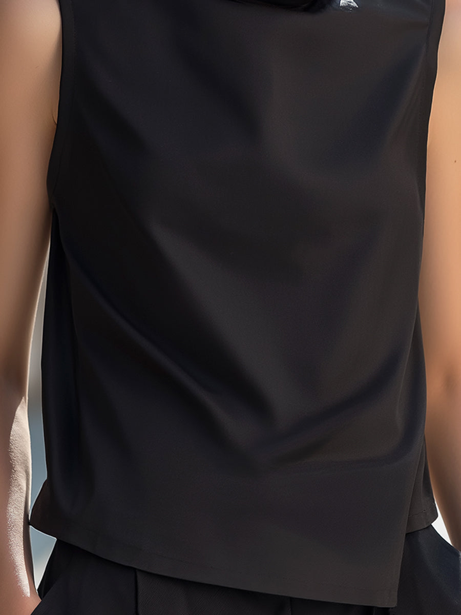 Léon Varel Sleeveless Sculpted High-Neck Minimalist Top
