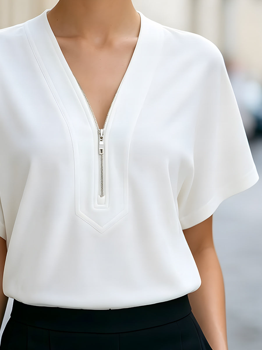 Léon Varel Minimalist V-Neck Zip-Front Short Sleeve Blouse