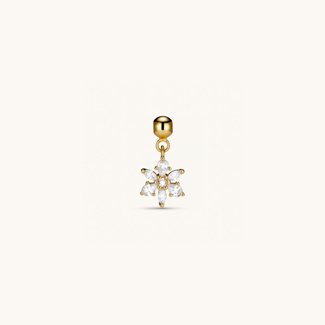 Flora Charm – Gold by Léon Varel