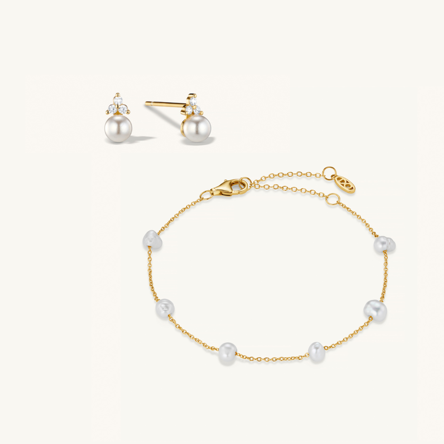 Infinity Pearl Set – Gold by Léon Varel