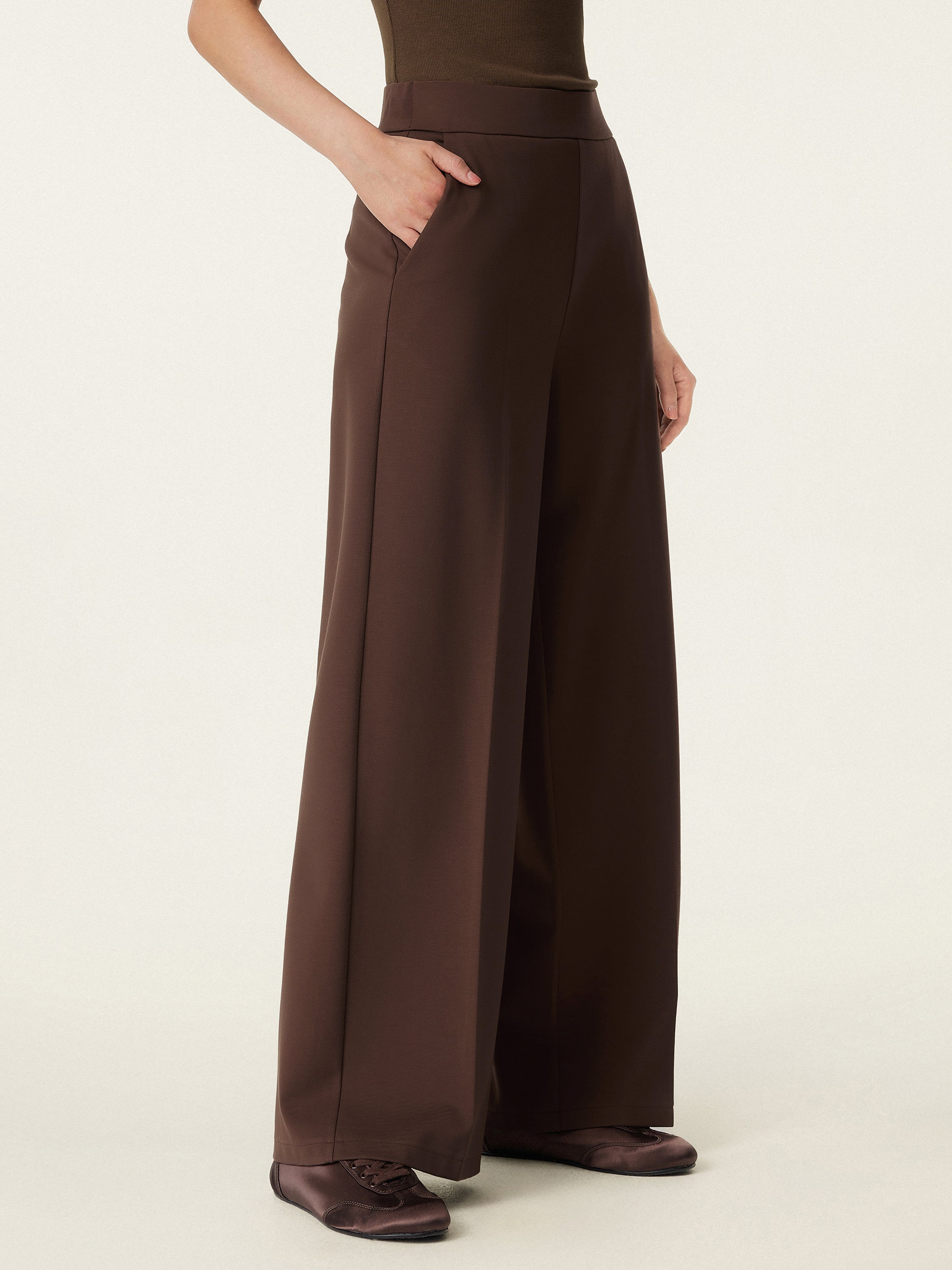 High Rise Wide Leg Trouser with Pockets