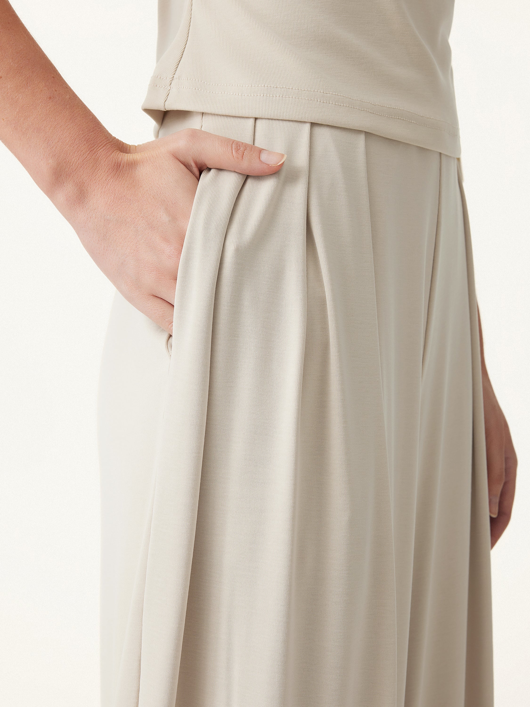 Sandwashed Mid Rise Pleated Wide Leg Palazzo Pant with Pockets