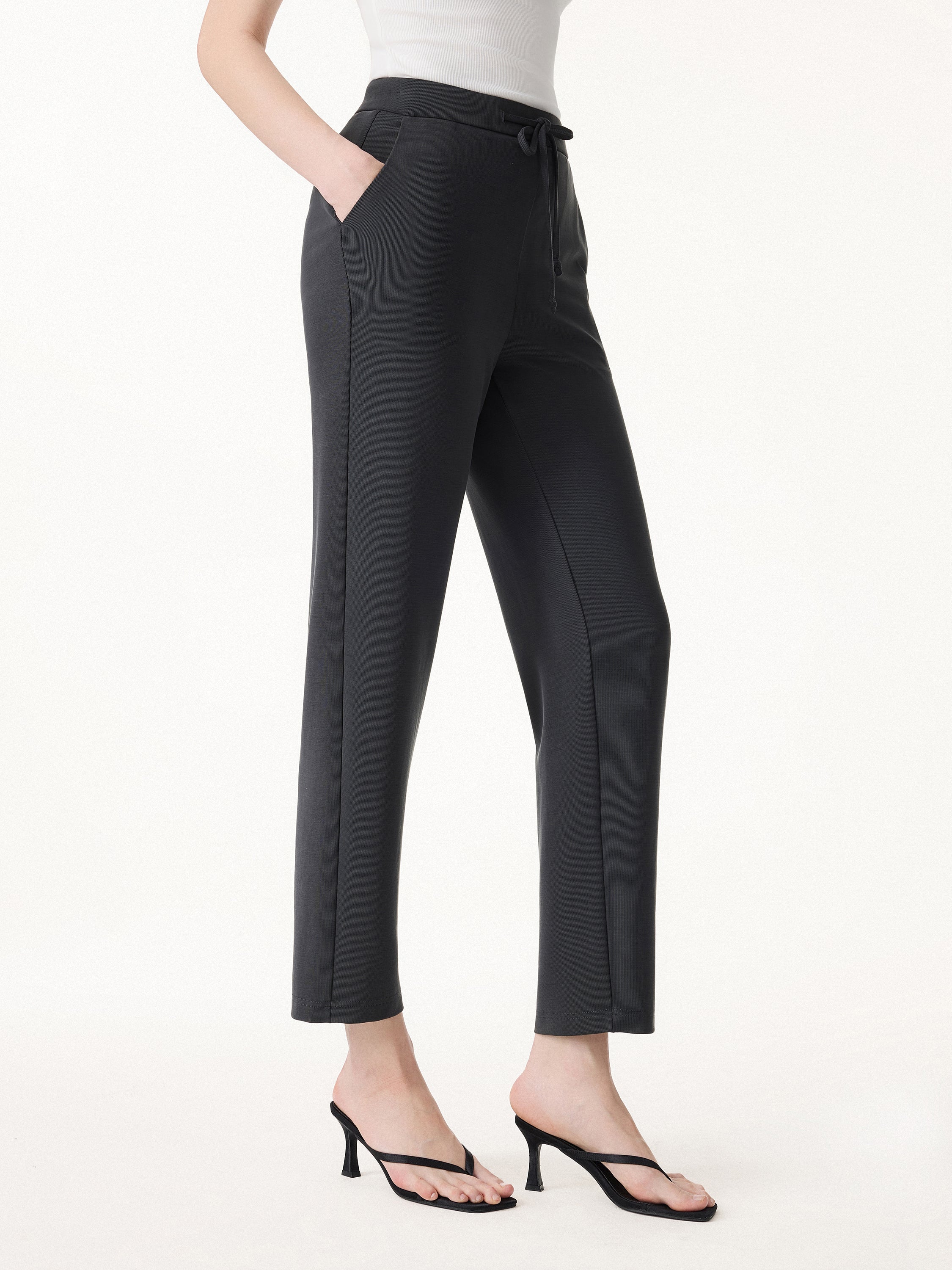 Sandwashed Mid Rise Cropped Tapered Travel Pant with Pockets