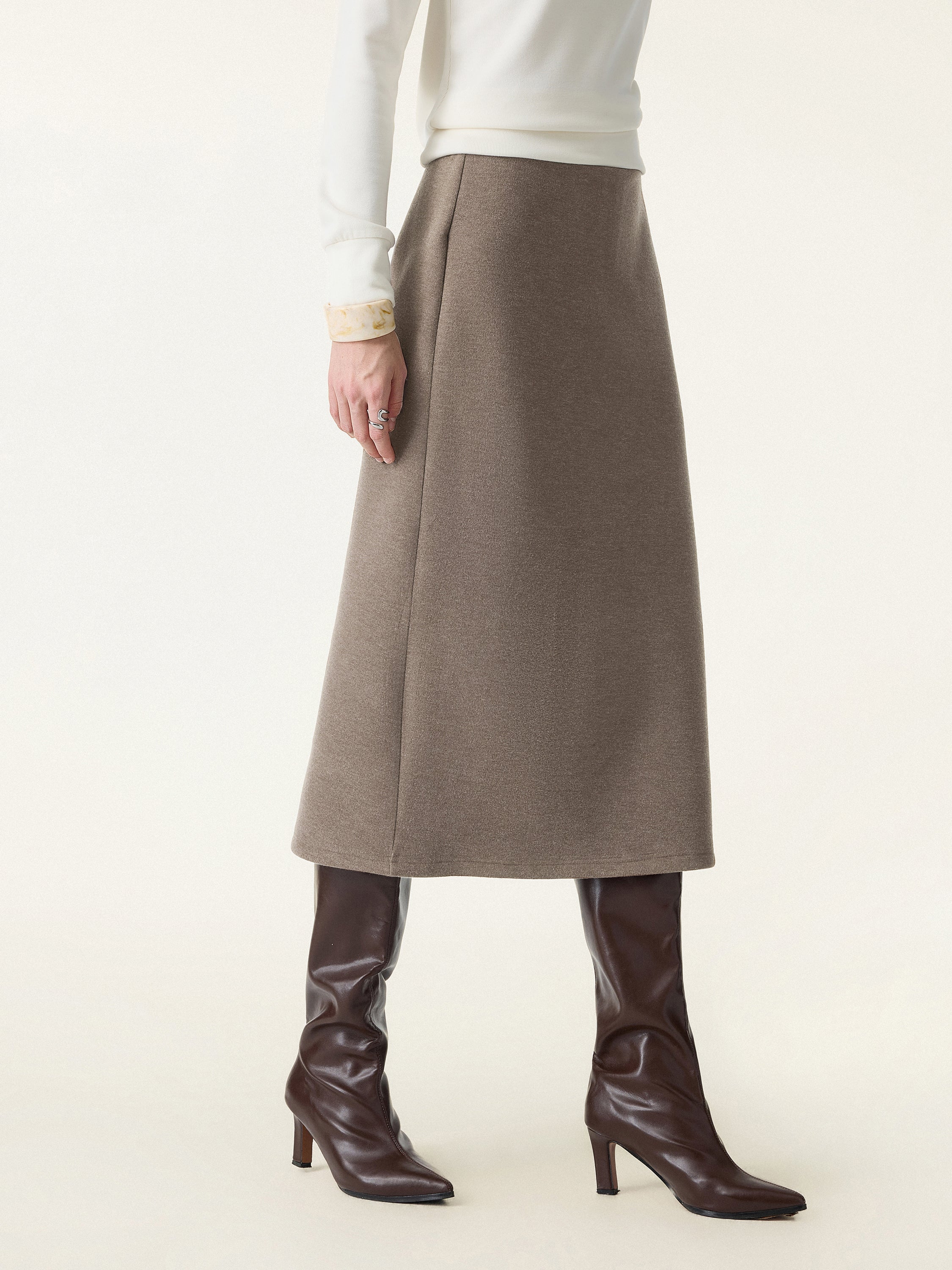 Slimming A-line Pull-on Midi Skirt