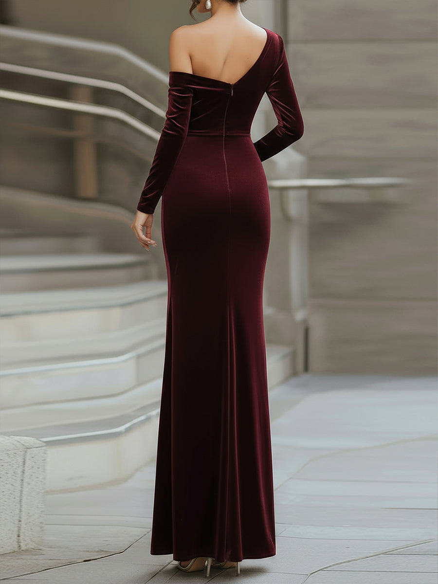 Léon Varel Burgundy Velvet One-Shoulder Evening Gown