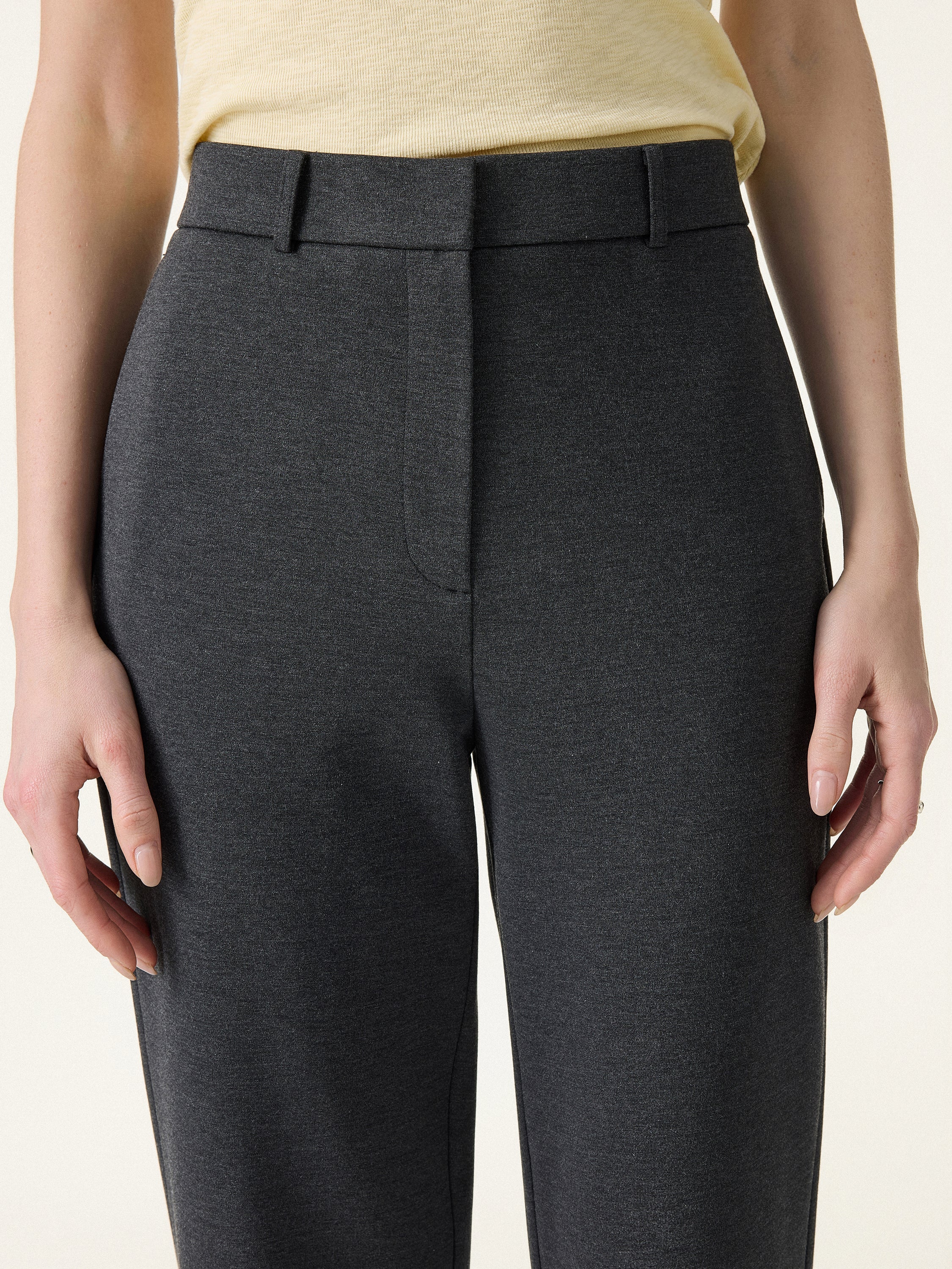 4-Way Stretch High Rise Tapered Leg Pant with Pockets