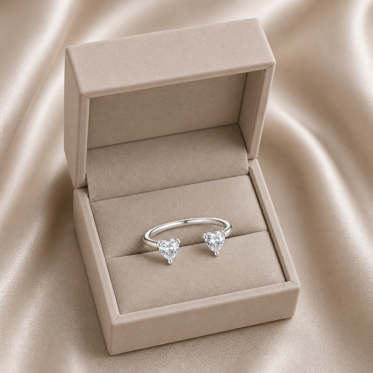 Léon Varel Mon Amour Twin Heart Ring
