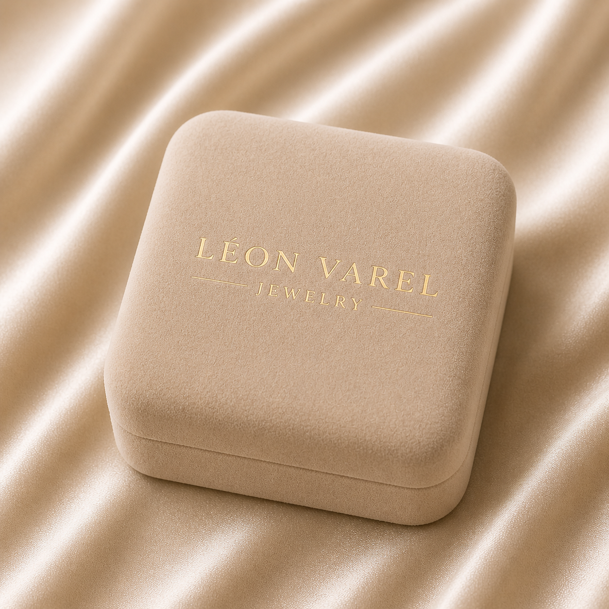 Léon Varel 18K Gold Plated Crystal Jewel Ring