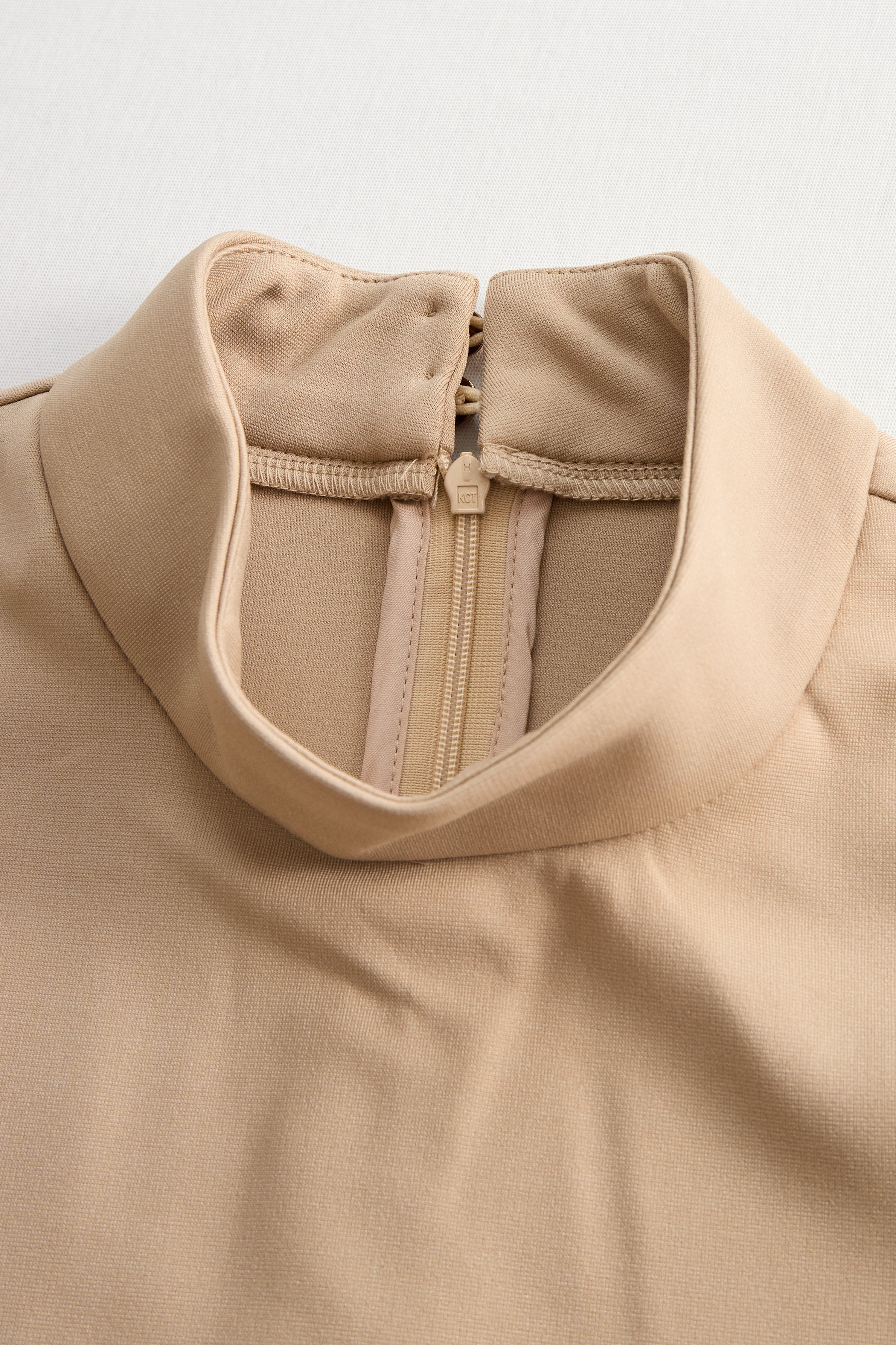 Léon Varel Sophisticated Beige Belted Dress