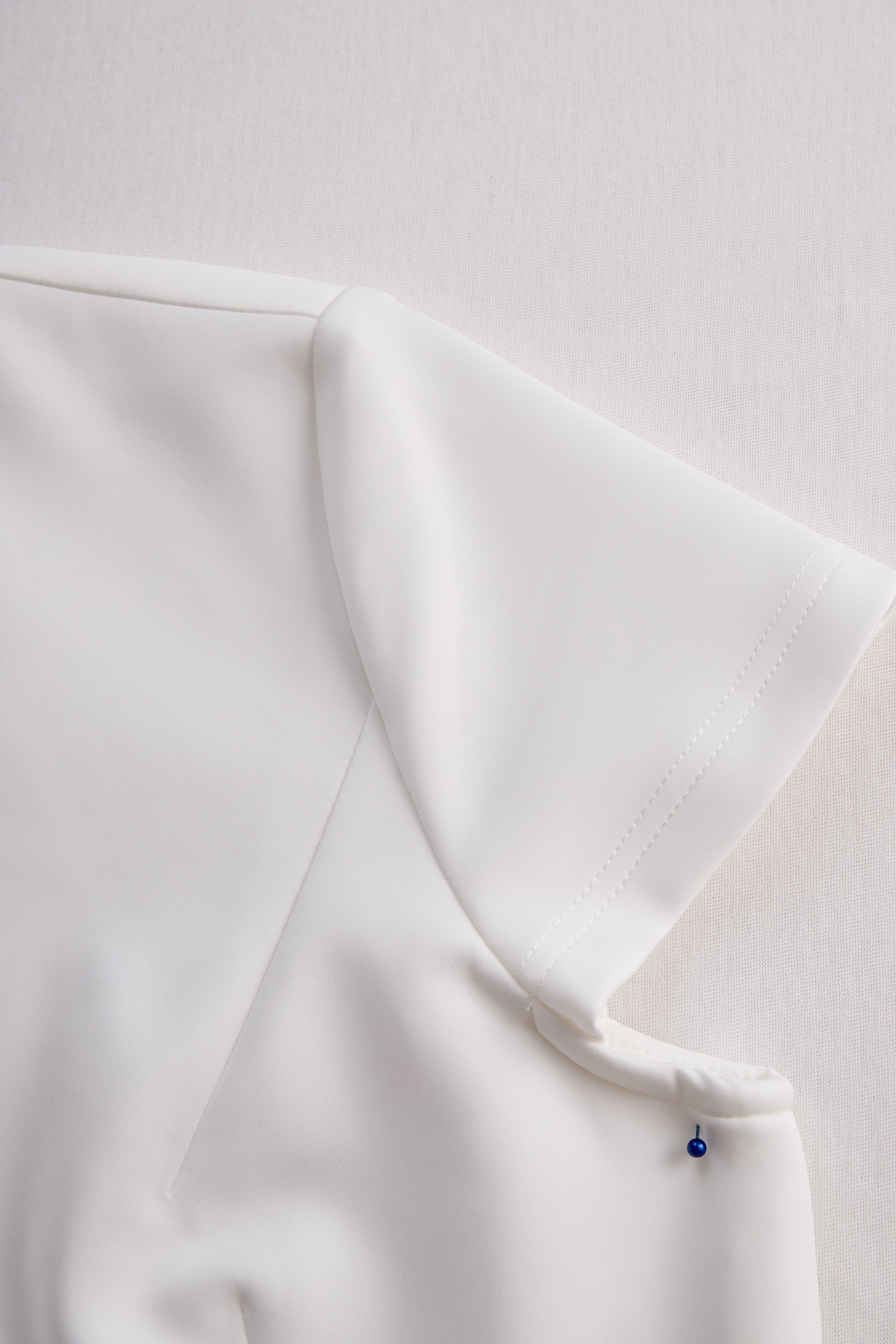 Léon Varel Elegant White Tailored Wrap Dress