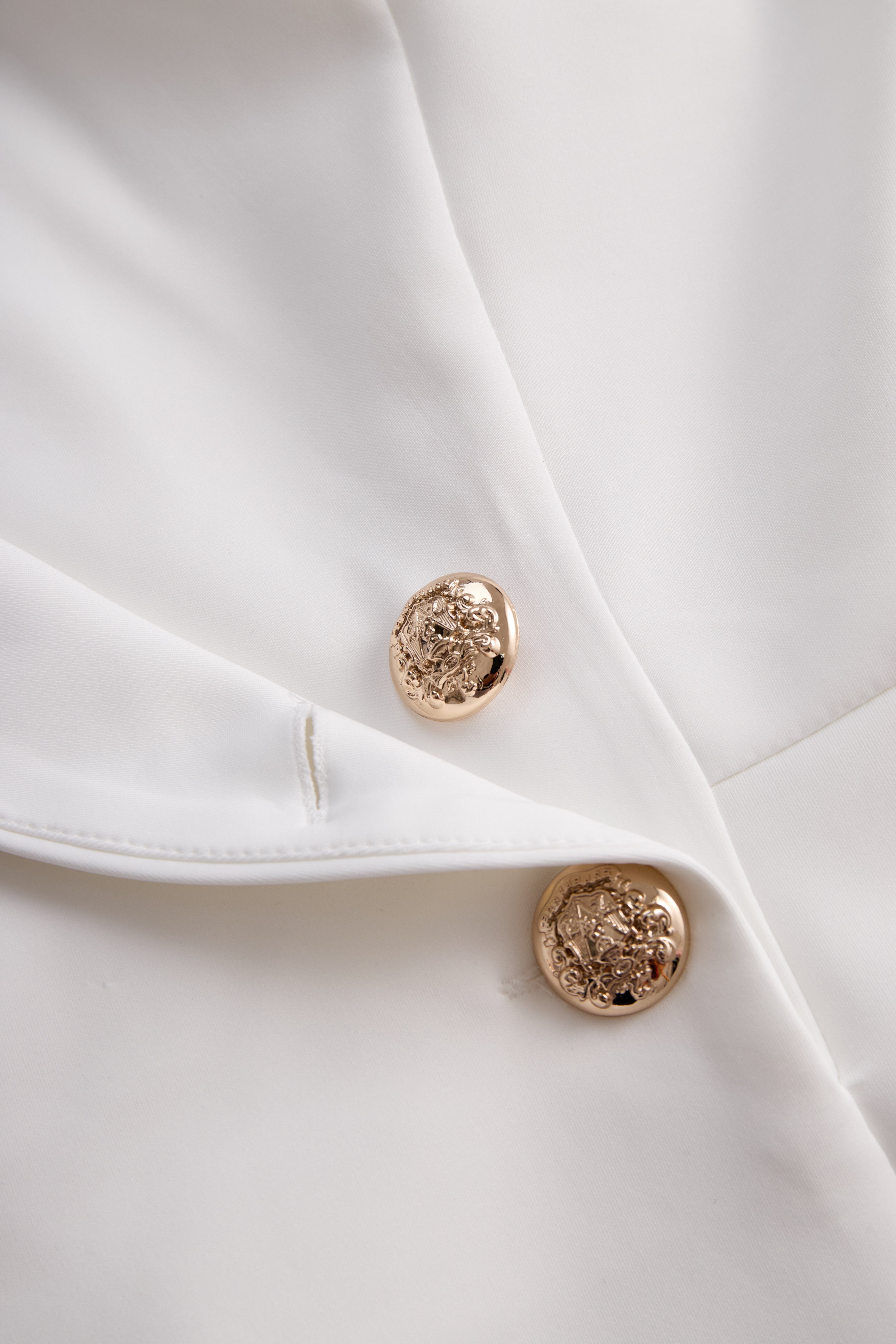 Léon Varel Elegant White Tailored Wrap Dress