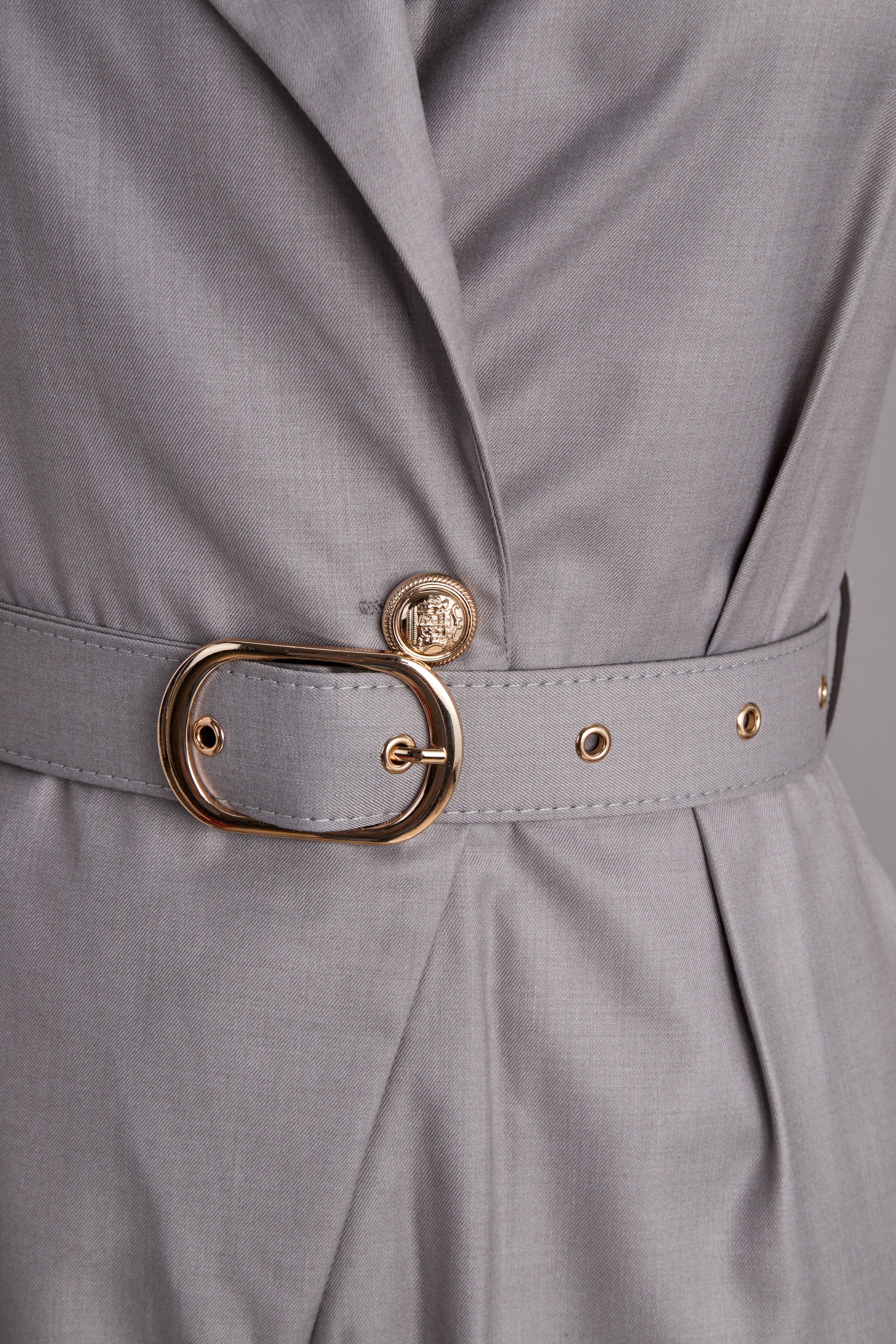 Léon Varel Sophisticated Plain Belted Sleeveless Romper