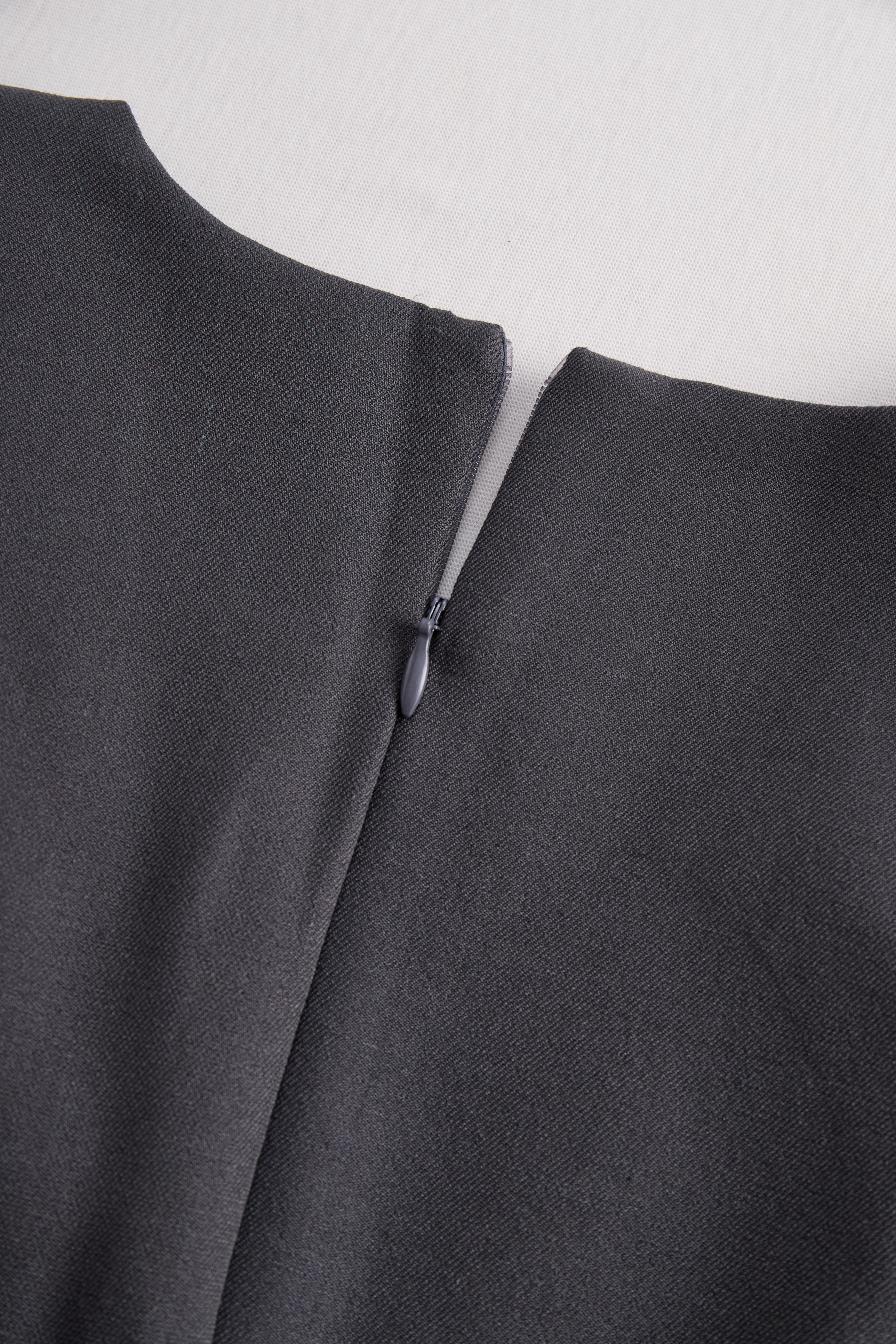 Léon Varel Sophisticated Sleeveless Peplum Jumpsuit In Charcoal Gray
