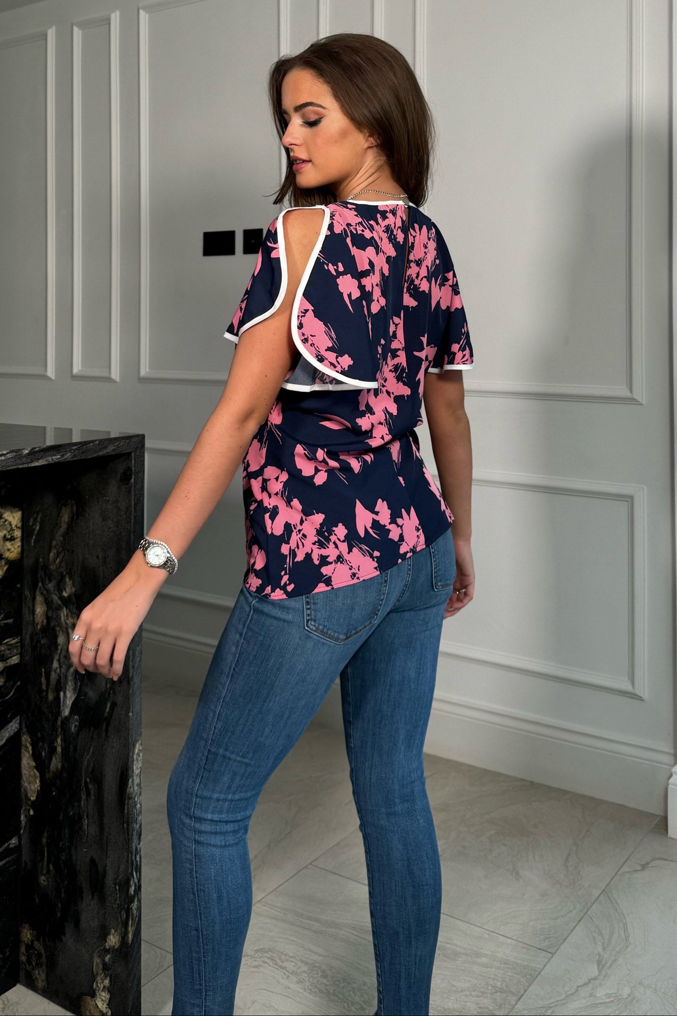 Fleur Navy Pink Floral Split Sleeve Top