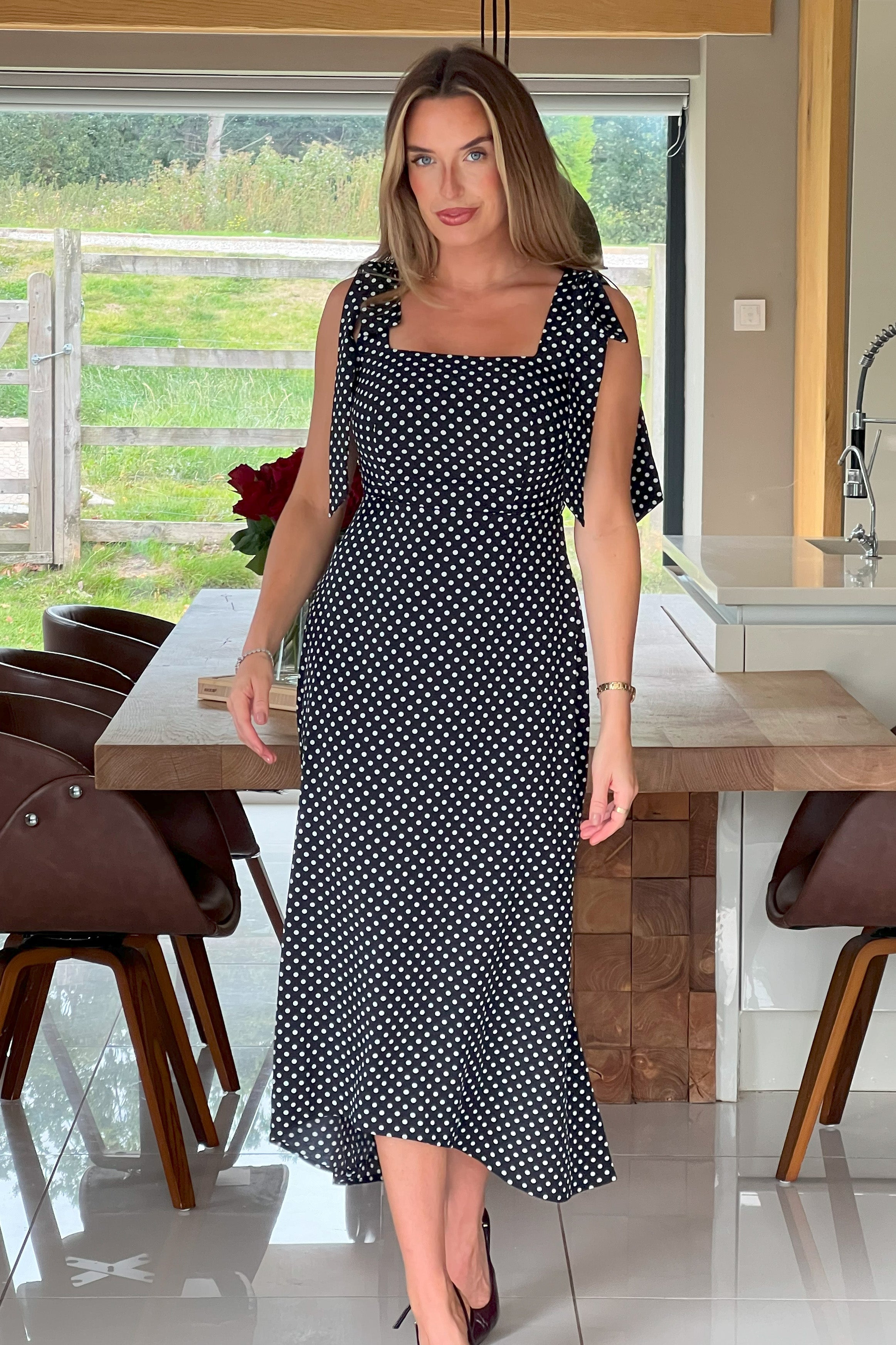 Jovi Tie Shoulder Square Neck Midi Dress Black Spot