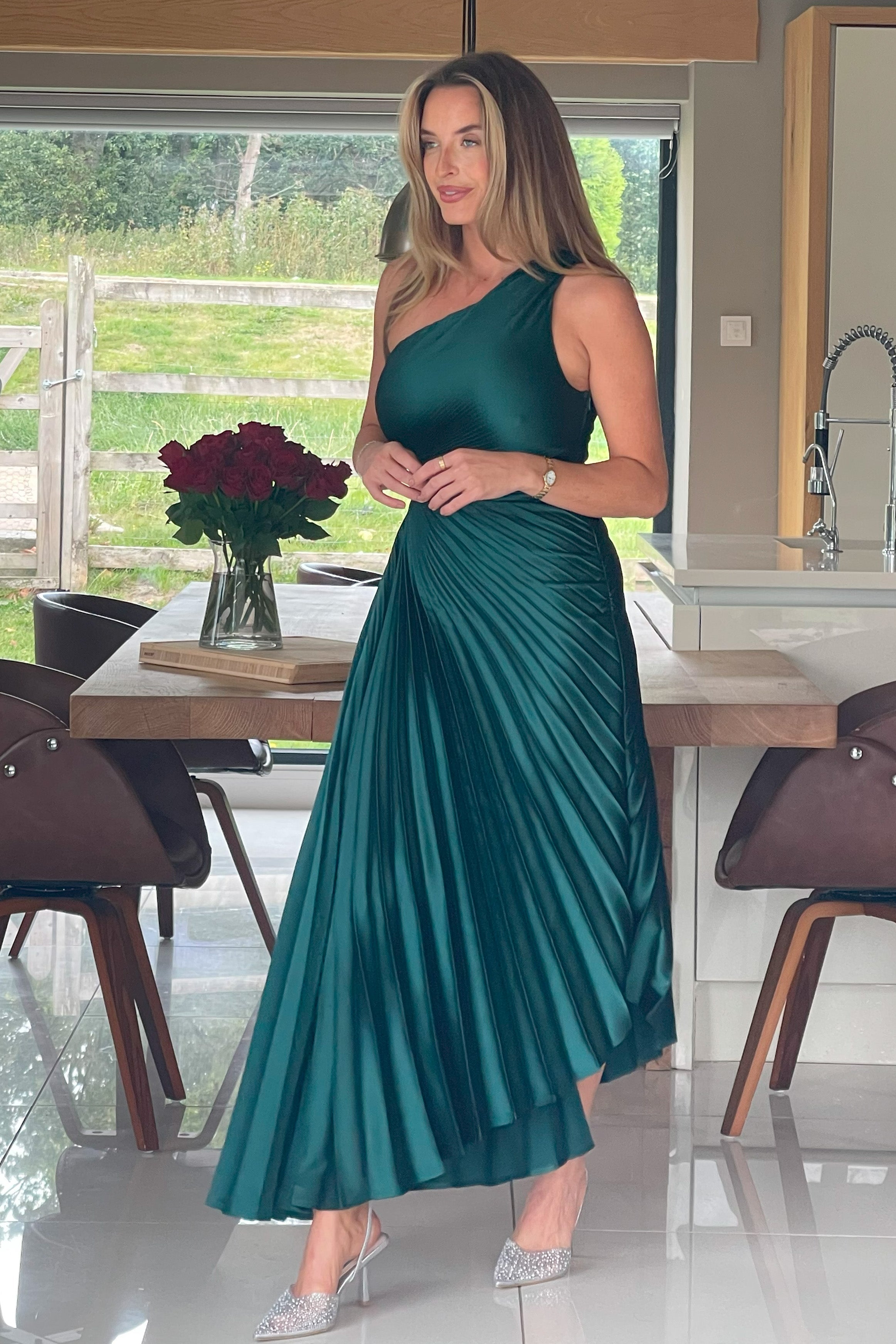 Aoife One Shoulder Pleated Midi Dress Emerald
