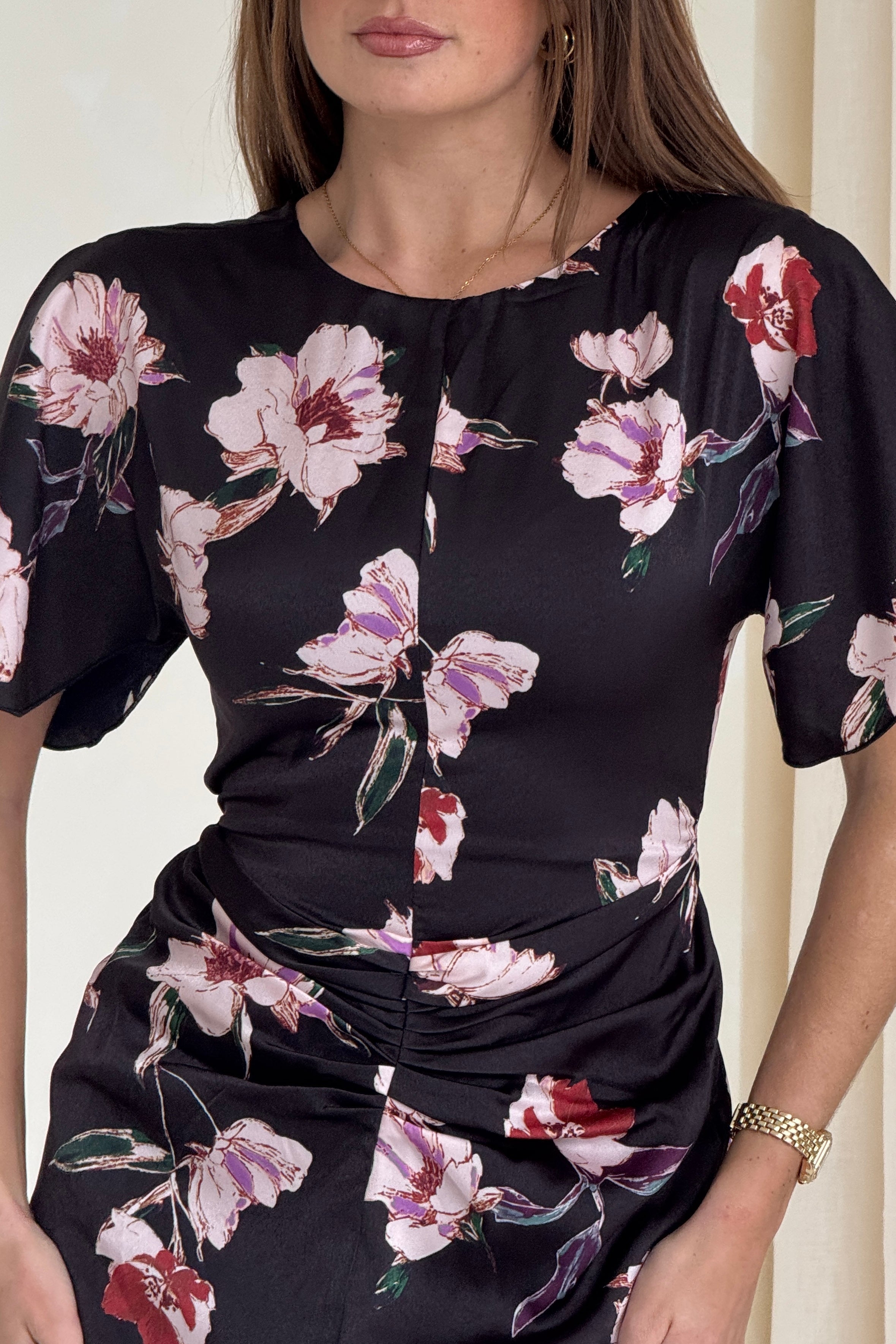 Cleo Ruched Detail Midi Dress In Oriental Floral