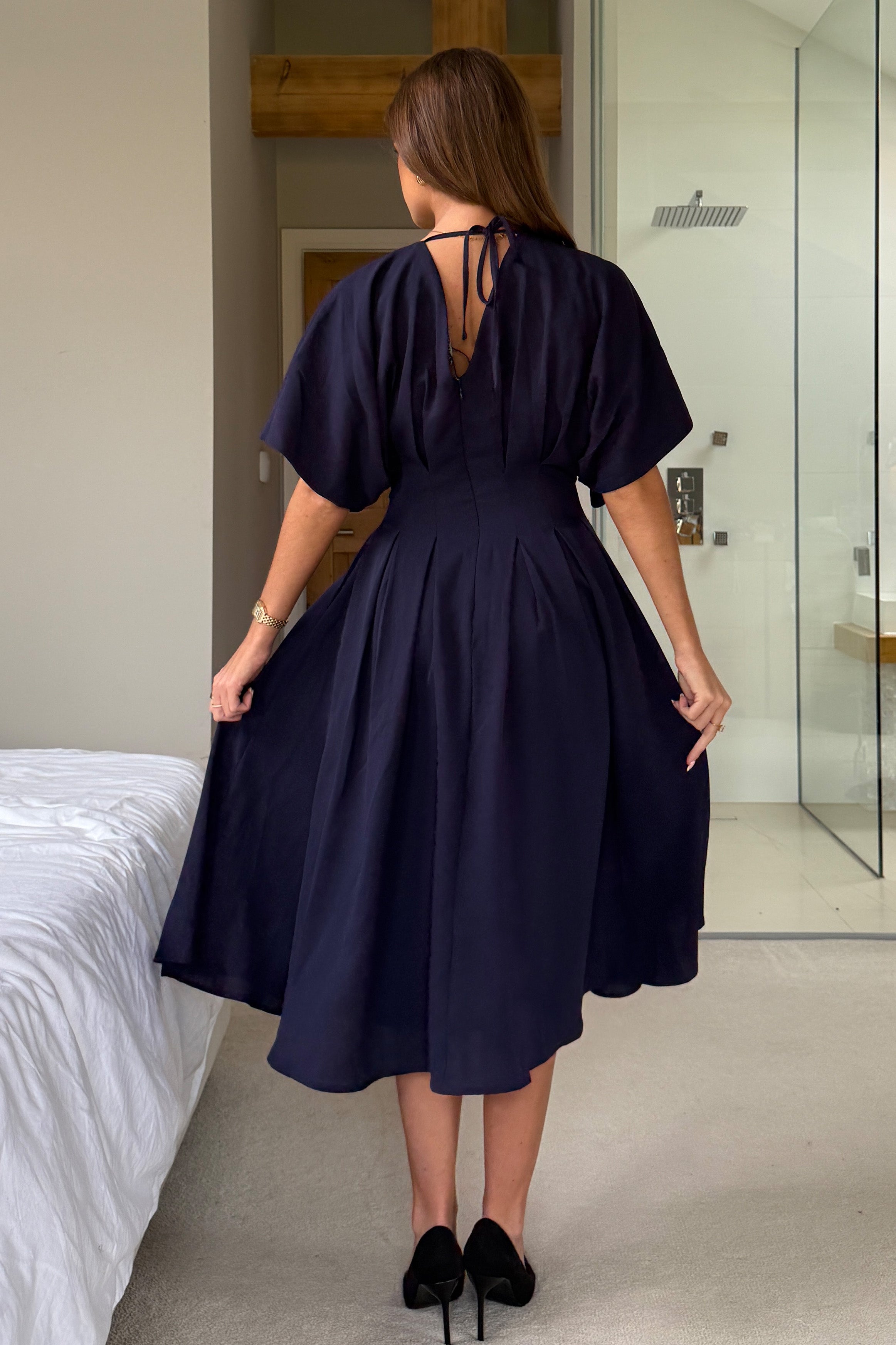 Laura V-Neck Short Sleeve Flowy Navy Midi Dress