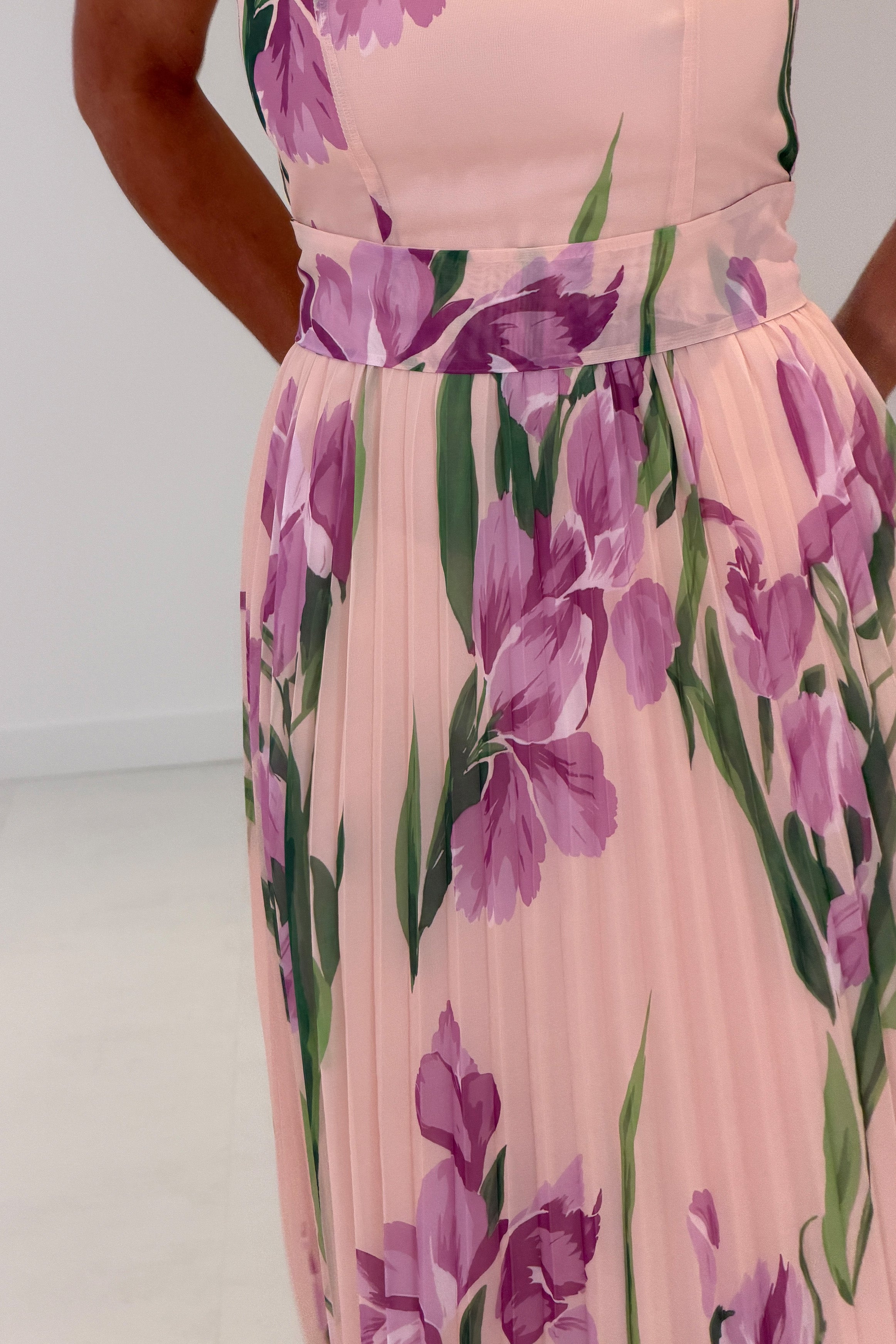 Lola Floral Print Midi Dress Pink