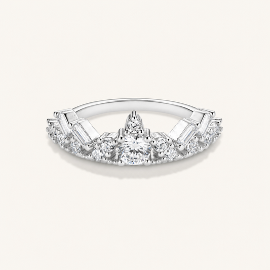 Léon Varel Treasure Crown Ring – 925 Sterling Silver Royal Wishbone Band