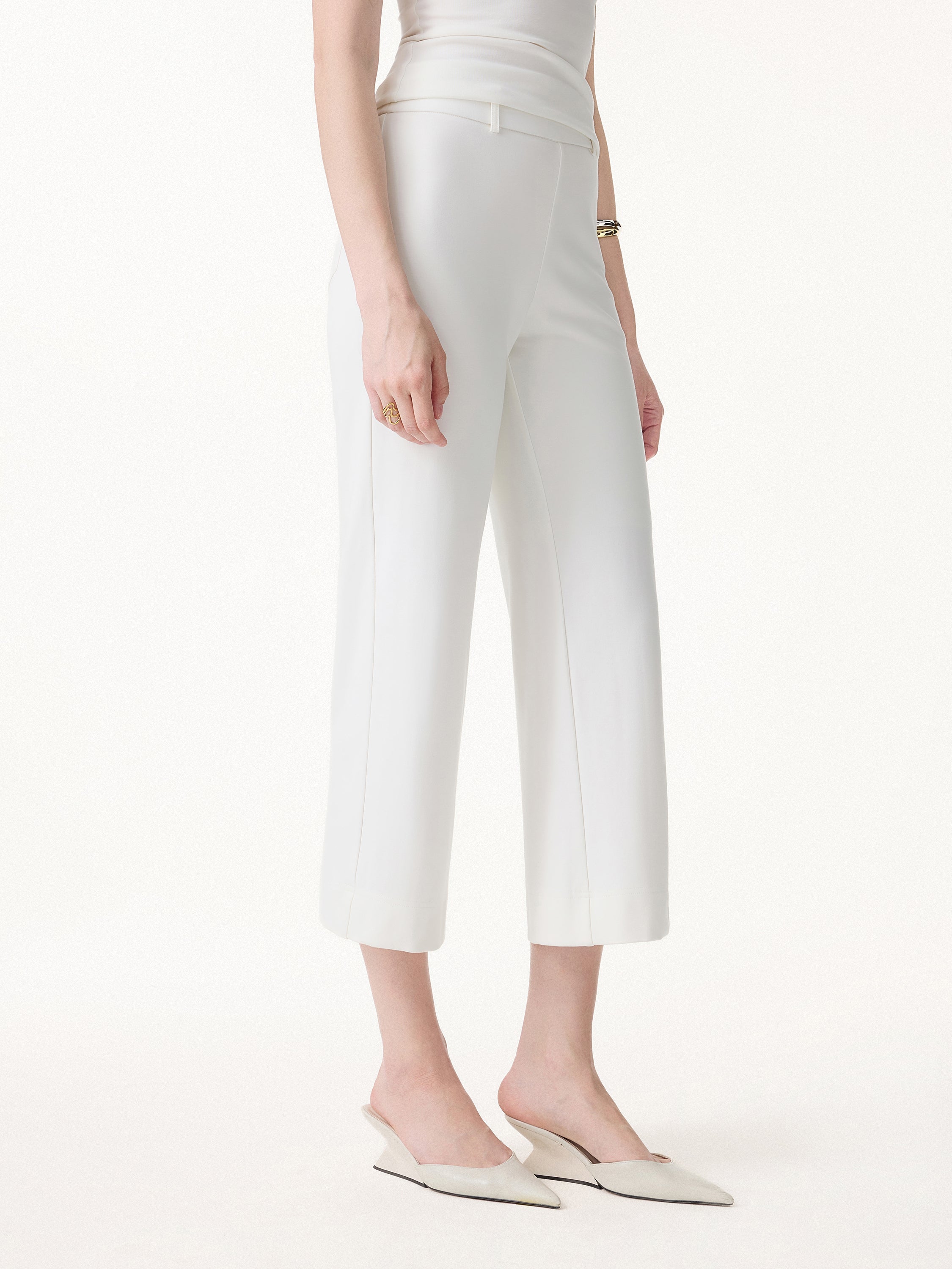 Not-See-Thru Mid Rise Cropped Wide Leg Pants with Pockets