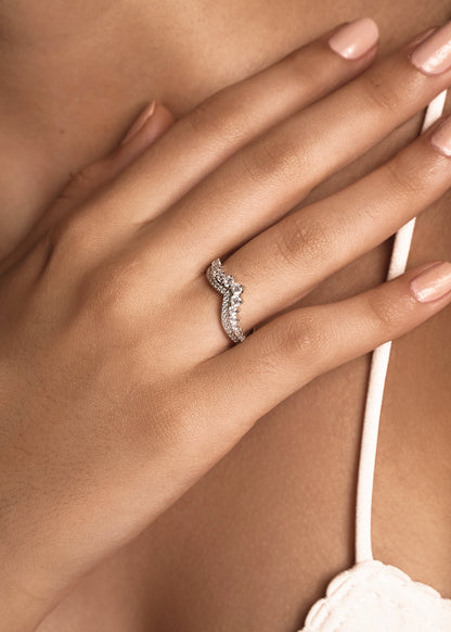 Léon Varel Wishbone Jewel Ring